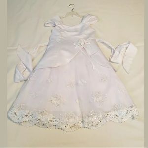 BONA KIDS WHITE DRESS SIZE 7-8